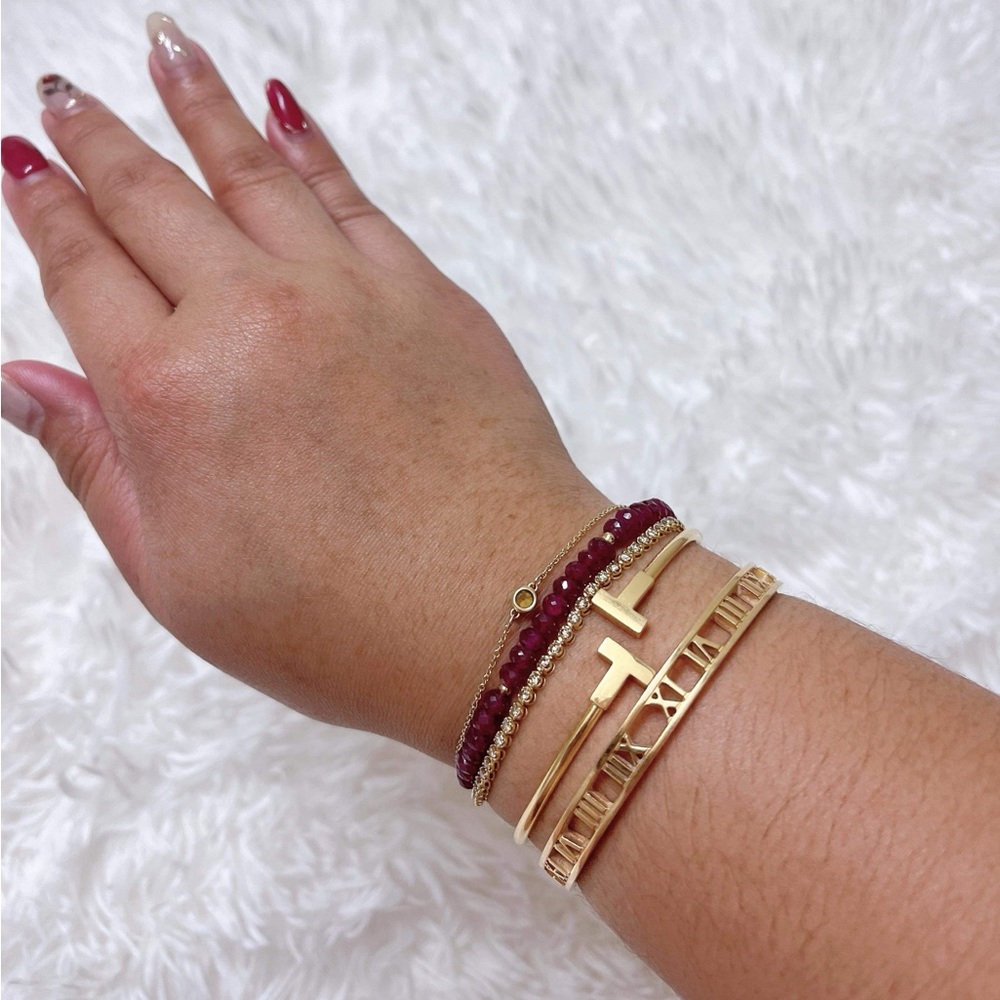 TIFFANY T WIRE BRACELET 18K Rose Gold, Size Medium. - Picture 17 of 17